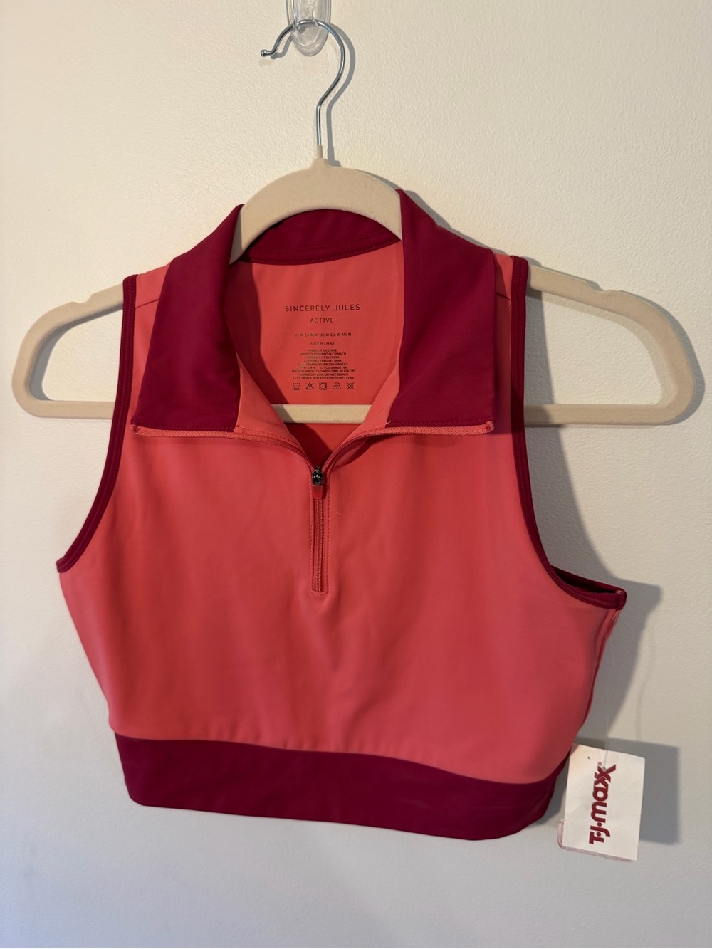 Sincerely Jules Active Coral & Deep Rose Cropped Zip Tank